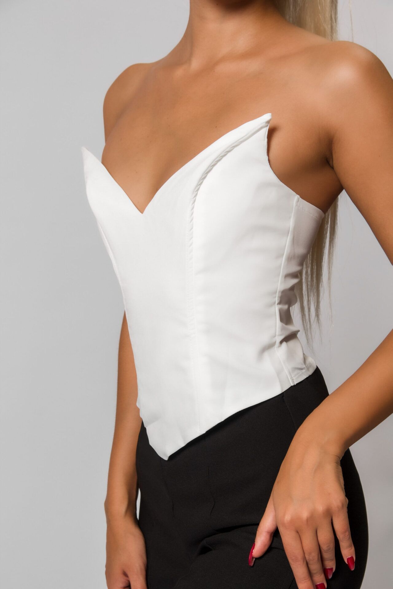 Satin corset V-style in white - PRAIRE STORE